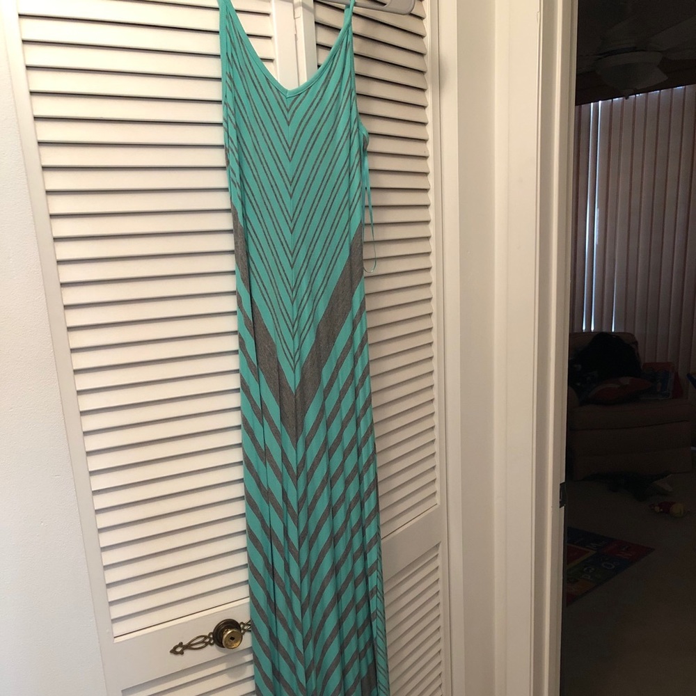 GUESS Chevron Maxi - Small